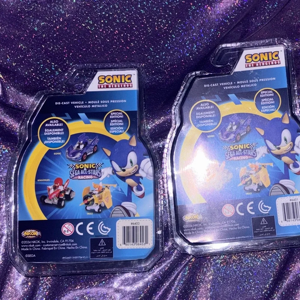 Exclusive Sonic The Hedgehog Iridescent Race Car Set